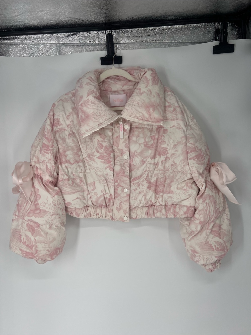 Selkie Pink White Floral Cropped Bow Sleeve Coquette Girly Puffer Jacket Large